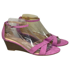 Ann Taylor Wedge Sandals Size 7.5 Purple Faux Suede Crisscross Toe Ankle Strap